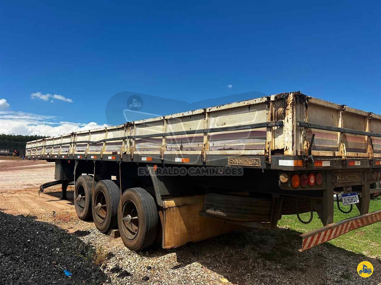 CARRETA SEMI-REBOQUE GRANELEIRO Everaldo Caminhões MOGI GUACU SÃO PAULO SP